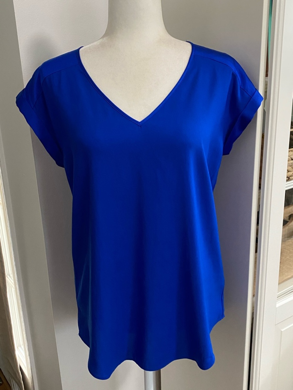 Express Royal Blue V-Neck Cap Sleeve Top Blouse - Picture 5 of 11